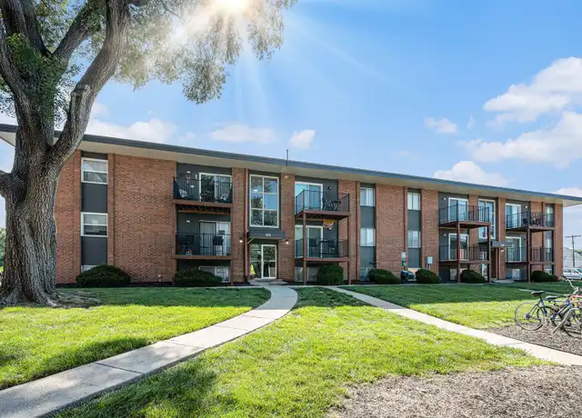 Property at 702 SW 15 St #08, Blue Springs, MO, 64015, 1 bed, 1 bath, [object Object]
