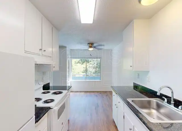 Property at 827 Las Gallinas Ave Unit 302, San Rafael, CA, 94903, 2 beds, 2 baths, [object Object]