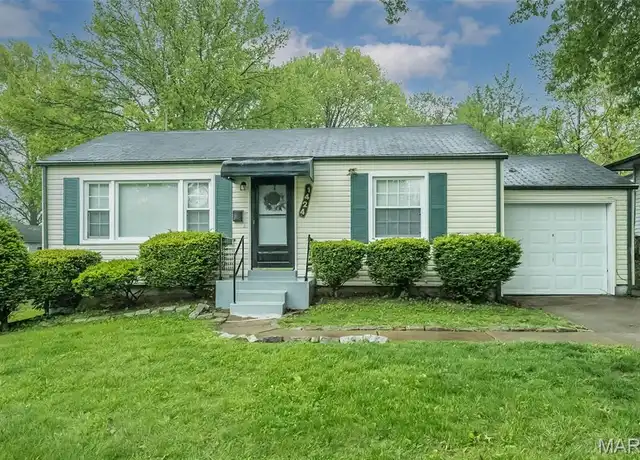 Property at 1424 Golden Dr, Saint Louis, MO, 63137, 2 beds, 1 bath, [object Object]