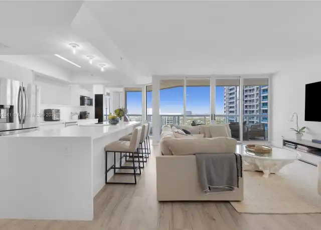 Property at 21055 Yacht Club Dr #2203, Aventura, FL, 33180, 3 beds, 2 baths, [object Object]