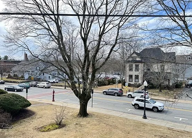 Photo of 751 Washington St Unit 2, Canton, MA 02021