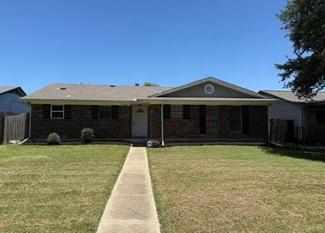 Property at 10541 Cradlerock Dr, Dallas, TX, 75217, 3 beds, 2 baths, [object Object]