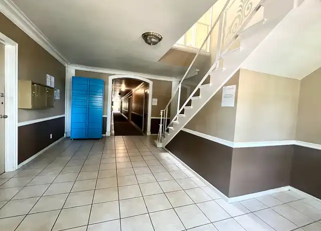 Property at 723 S. Mansfield Ave. - 723 S Mansfield Ave, Los Angeles, CA, 90036, 0 beds, 1 bath, [object Object]