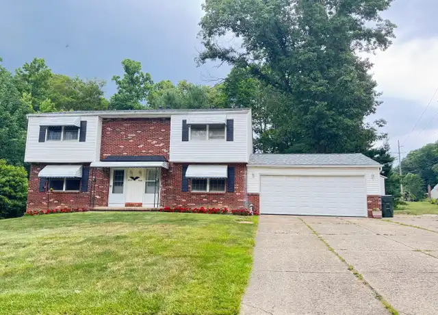Property at 3999 Baumberger Rd, Stow, OH, 44224, 3 beds, 1.5 baths, [object Object]