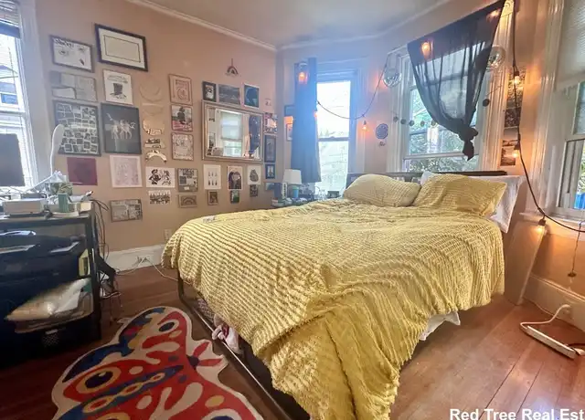 Property at 52 Dustin St Unit 1, Brighton, MA, 02135, 3 beds, 1 bath, [object Object]