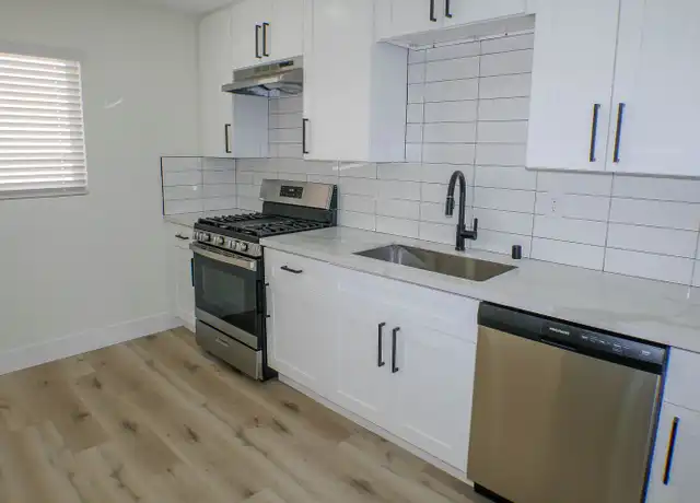 Property at 4915 1/2 Del Mar Ave Unit 4915 1/2, San Diego, CA, 92107, 2 beds, 1 bath, [object Object]
