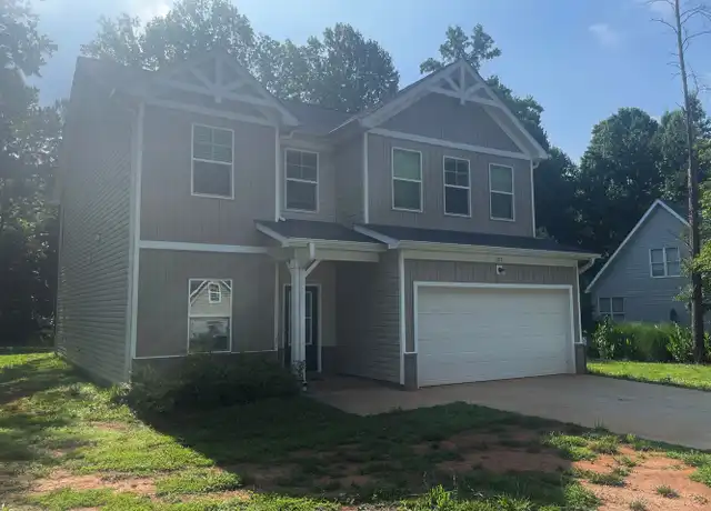 Property at 125 Blackbeard Ln, Mooresville, NC, 28117, 5 beds, 2 baths, [object Object]