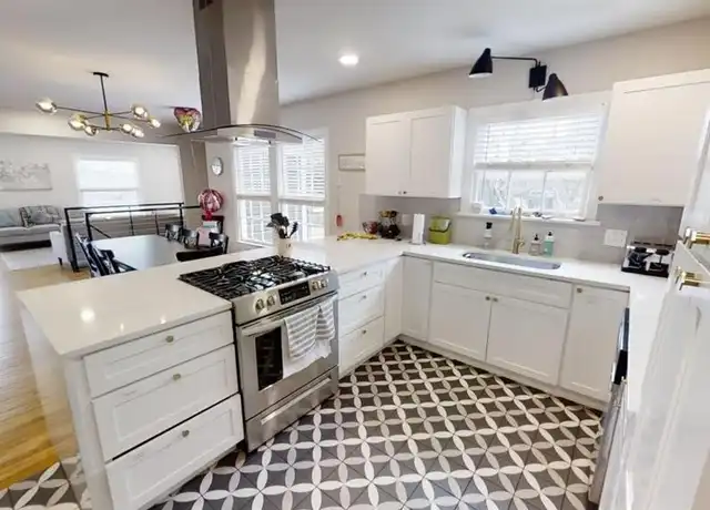 Property at 2503 Hartford Rd Unit B, Austin, TX, 78703, 3 beds, 2 baths, [object Object]