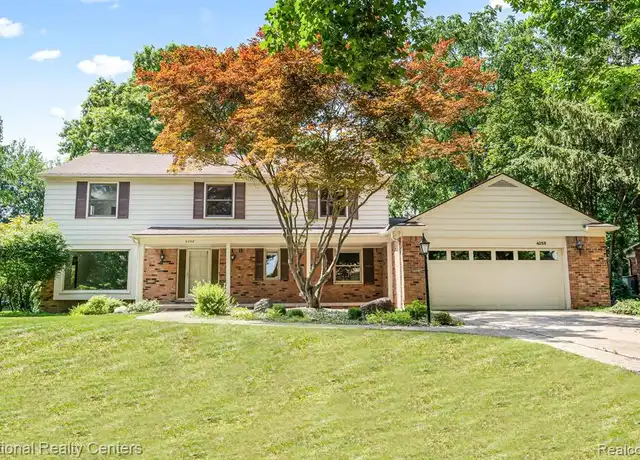 Property at 4258 Westover Dr, West Bloomfield, MI, 48323, 5 beds, 2.5 baths, [object Object]