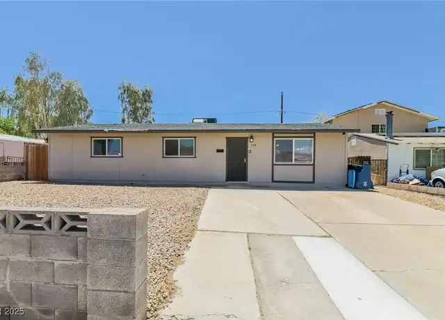 Property at 208 Valley Forge Ave, Henderson, NV, 89015, 4 beds, 2 baths, [object Object]