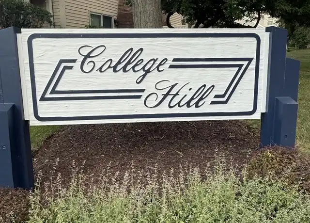 Property at 303 College Xing, Rolling Meadows, IL, 60008, 2 beds, 1.5 baths, [object Object]