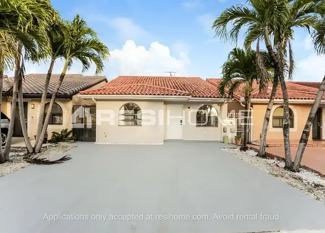 Property at 5711 W 20th Ct, Hialeah, FL, 33016, 4 beds, 2 baths, [object Object]