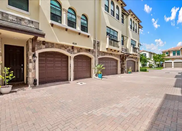 Property at 619 Windward Cir S, Boynton Beach, FL, 33435, 3 beds, 3.5 baths, [object Object]
