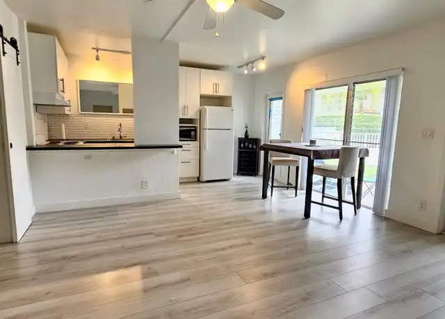 Property at 1354 Bayview Dr Unit C, Fort Lauderdale, FL, 33304, 2 beds, 1 bath, [object Object]