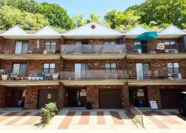 Property at 6603 242nd St Unit 11C, Little Neck, NY, 11362, 1 bed, 1 bath, [object Object]