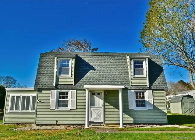 Property at 5 Meriden Rd, Old Lyme, CT, 06371, 4 beds, 2 baths, [object Object]