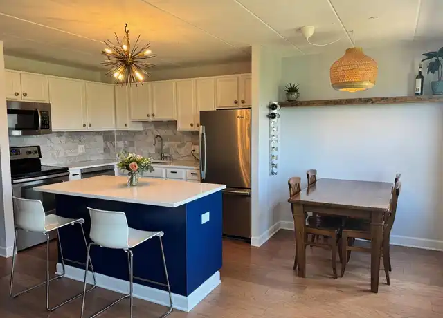 Property at 711 W Gordon Ter #508, Chicago, IL, 60613, 2 beds, 1.5 baths, [object Object]