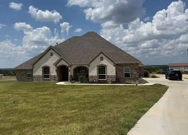 Property at 1013 Sky Ct, Weatherford, TX, 76085, 4 beds, 2.5 baths, [object Object]