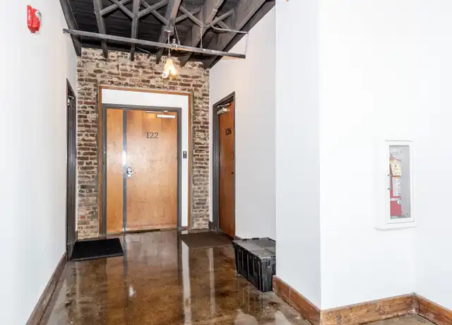 Property at 126 McCammon Ave Unit 1, Maryville, TN, 37804, 1 bed, 1 bath, [object Object]