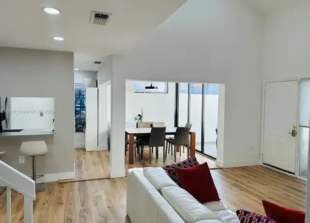 Property at 20903 Leeward Ct Unit 311-1, Aventura, FL, 33180, 3 beds, 2.5 baths, [object Object]