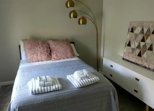 Property at 43 Carroll St Unit 4, Keene, NH, 03431, 1 bed, 1 bath, [object Object]