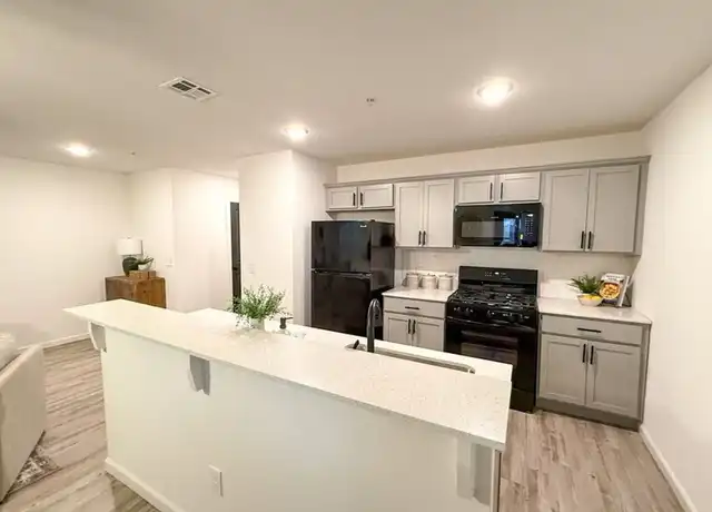Property at Reserve on 29th Townhomes - 9701 SW 29th St, Oklahoma City, OK, 73179, 3 beds, 2.5 baths, [object Object]