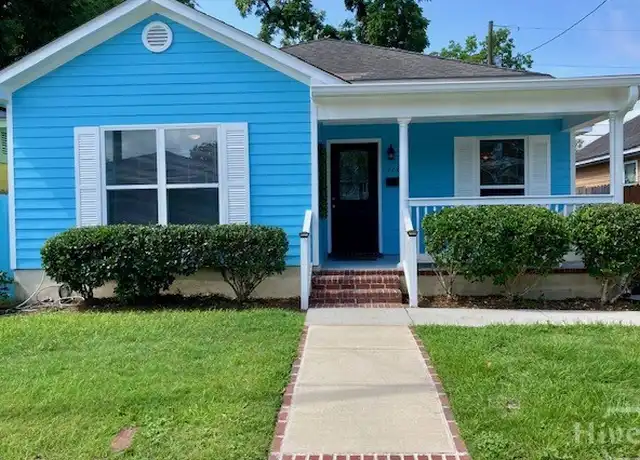 Property at 1223 E Waldburg St, Savannah, GA, 31404, 3 beds, 2 baths, [object Object]