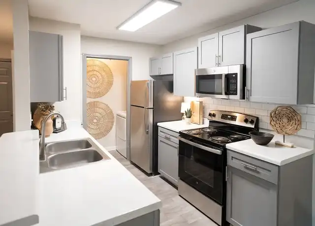 Property at The Addison at Collierville - 400 Orchard Cir W, Collierville, TN, 38017, 1-3 bed, 1-2 bath, [object Object]