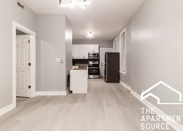 Property at 1333 W Walton St Unit 2R, Chicago, IL, 60642, 2 beds, 1 bath, [object Object]