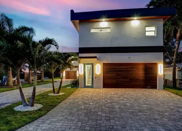 Property at 711 Tropical Dr, Bradenton, FL, 34208, 1 bed, 1 bath, [object Object]