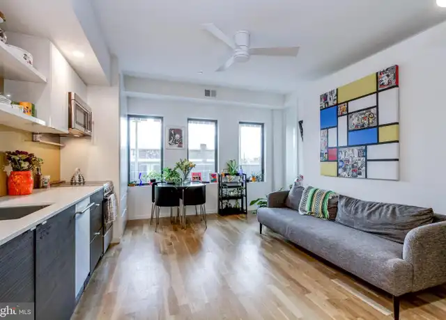 Property at 1942 N Front St #206, Philadelphia, PA, 19122, 1 bed, 1 bath, [object Object]
