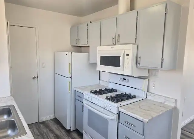 Property at 1724 Breckenwood Ct Unit 4, Las Vegas, NV, 89115, 2 beds, 1 bath, [object Object]