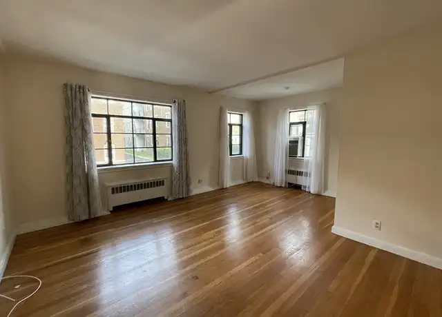 Property at 79 Sutherland Rd #3, Brighton, MA, 02135, 2 beds, 1 bath, [object Object]