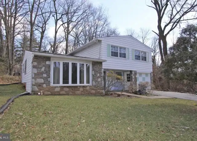 Property at 435 Berwyn Baptist Rd, Devon, PA, 19333, 3 beds, 2.5 baths, [object Object]