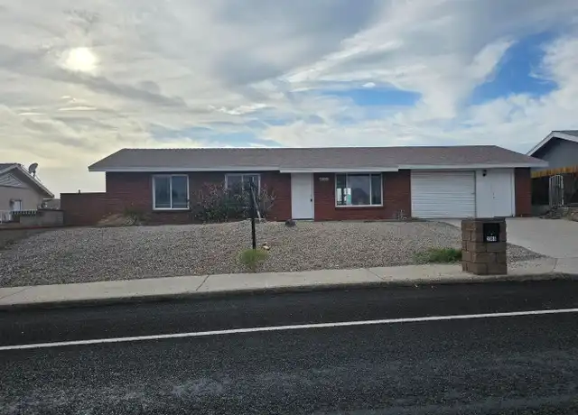 Property at 2385 Havasupai Blvd, Lake Havasu City, AZ, 86403, 3 beds, 1 bath, [object Object]