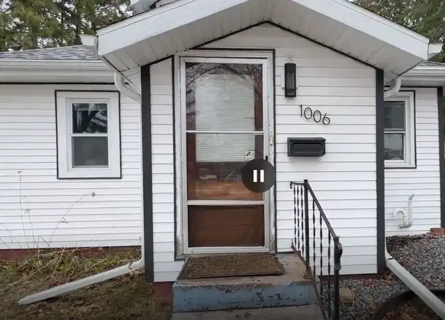 Property at 1006 Monroe St, Wausau, WI, 54403, 2 beds, 1 bath, [object Object]