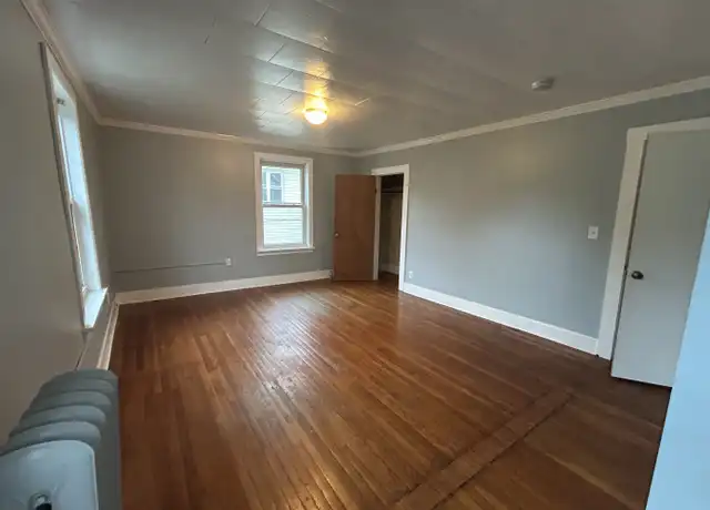Property at 271 Bradford St, Pittsfield, MA, 01201, 1 bed, 1 bath, [object Object]