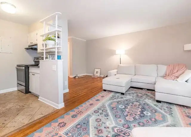 Property at 400 Queens Rd Unit C6, Charlotte, NC, 28207, 1 bed, 1 bath, [object Object]
