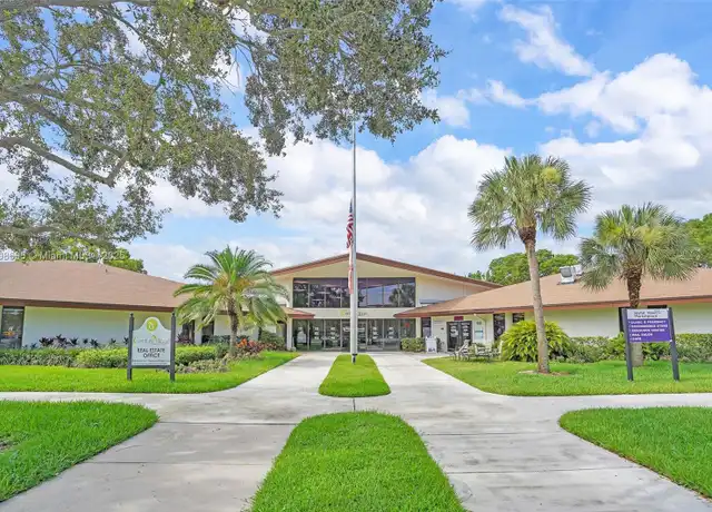 Property at 13475 SW 9th St Unit 413A, Pembroke Pines, FL, 33027, 2 beds, 2 baths, [object Object]
