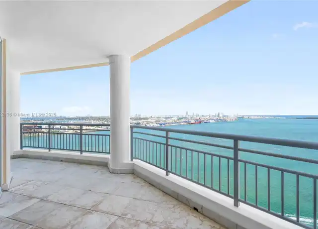 Property at 848 Brickell Key Dr, Miami, FL, 33131, 3 beds, 2.5 baths, [object Object]