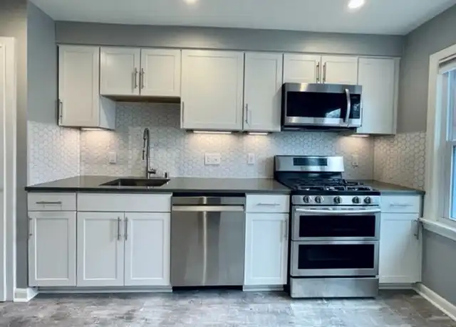 Property at 8028 W Center St, Milwaukee, WI, 53222, 2 beds, 1 bath, [object Object]