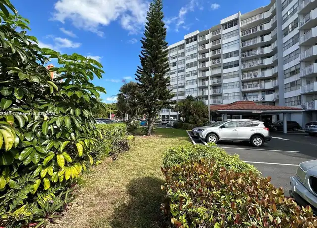 Property at 1300 NE Miami Gardens Dr Unit 303E, Miami, FL, 33179, 1 bed, 2 baths, [object Object]
