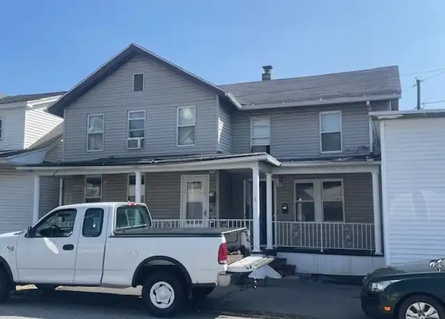 Property at 517 Chestnut St, Dunmore, PA, 18512, 2 beds, 1 bath, [object Object]