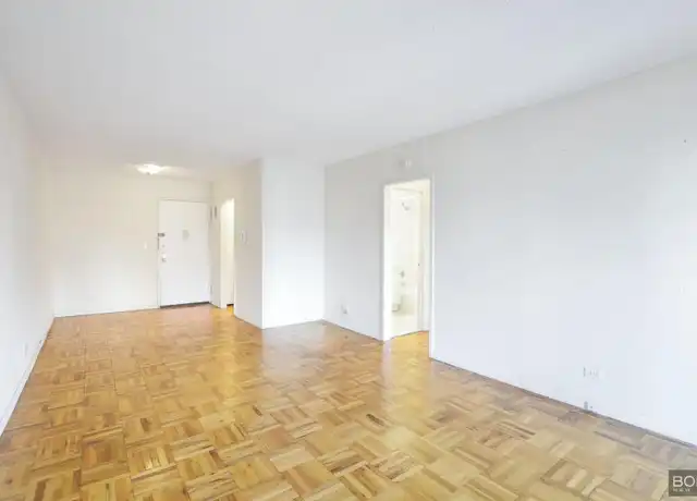 Property at 250 E 87th St, New York, NY, 10128, 1 bed, 1 bath, [object Object]