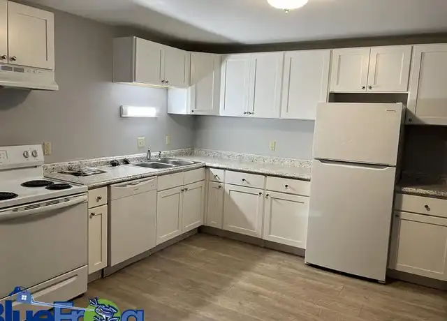 Property at 1303 Morris Ave Unit 2, Green Bay, WI, 54304, 2 beds, 1 bath, [object Object]