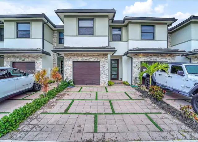 Property at 15850 NW 91st Ct, Hialeah, FL, 33018, 3 beds, 2.5 baths, [object Object]