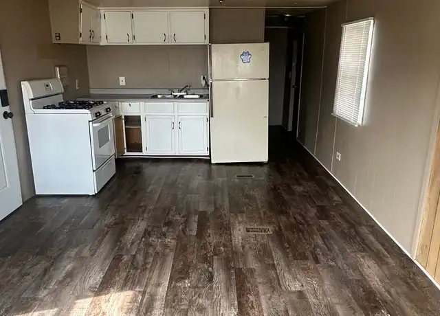 Property at 2910 W Grand Ave Unit 22, Wisconsin Rapids, WI, 54495, 1 bed, 1 bath, [object Object]