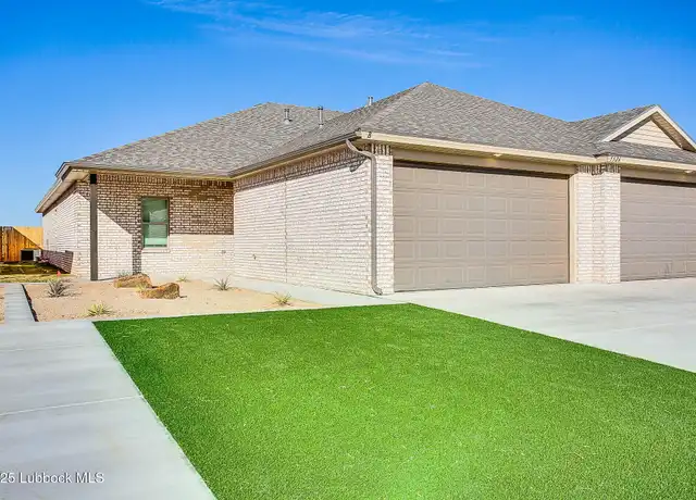 Property at 5526 121st St Unit B, Lubbock, TX, 79424, 3 beds, 2 baths, [object Object]