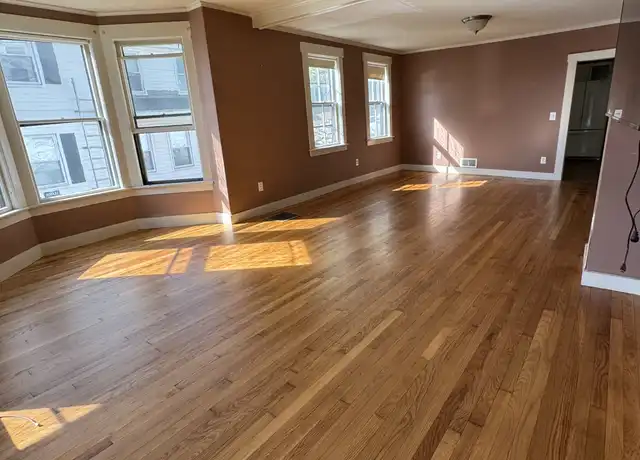 Property at 9 Academy St Unit 1, Tilton, NH, 03276, 2 beds, 1 bath, [object Object]