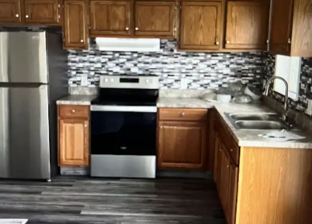 Property at 704 Solar Ln, Jeannette, PA, 15644, 3 beds, 2 baths, [object Object]